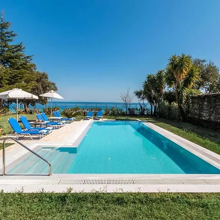 Villa Beachside Escape