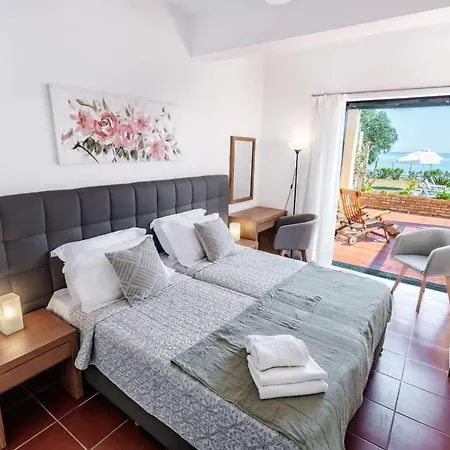 Beachside Escape Μπαρμπάτι