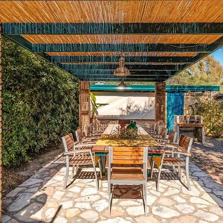 Βίλα Beachside Escape Μπαρμπάτι